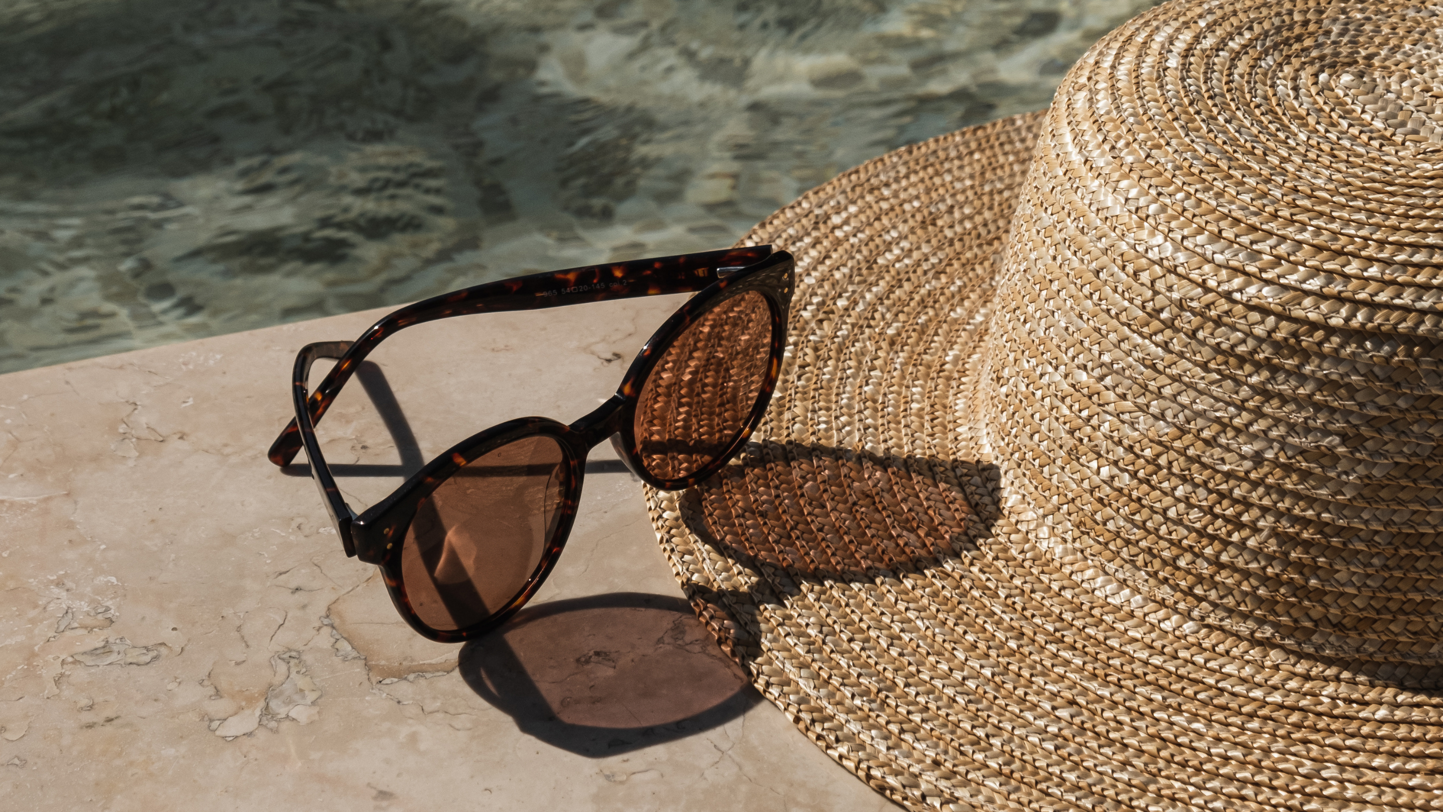 7 Tips to Protect Your Eyes This Summer